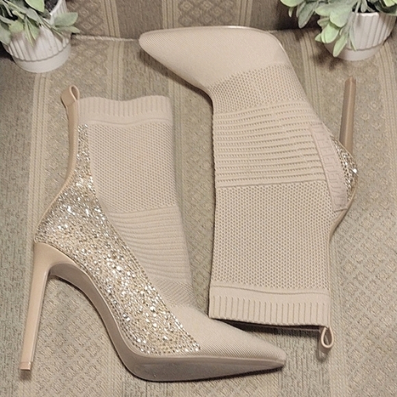 Steve Madden Maxwelle Rhinestone Bootie - Picture 5 of 16